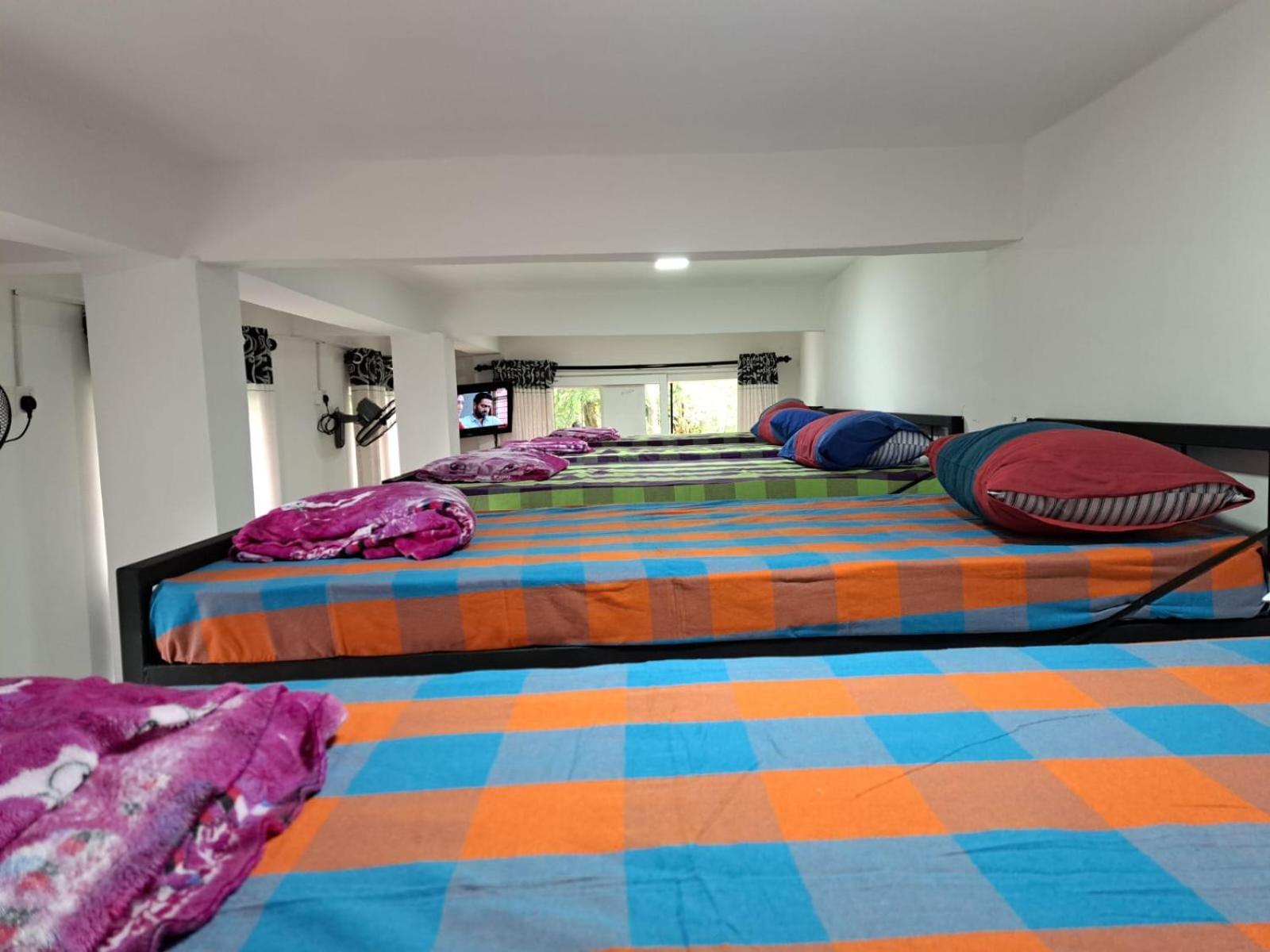 The " Onex Paradise " Ella Room photo